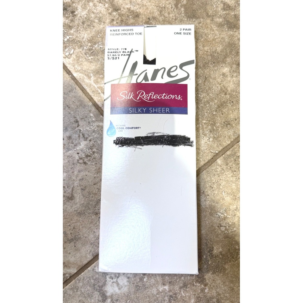 Hanes Silk Reflections Knee Highs Reinforced Toe Barely Black‎ One Size 2 Pair